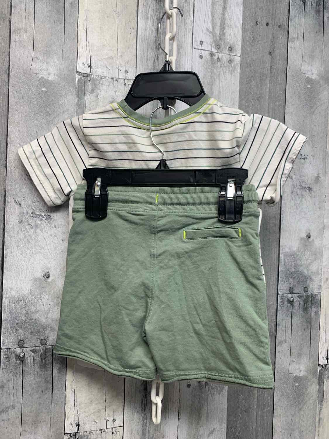 Size 4T White/Green Tommy Bahama Shirt/Shorts