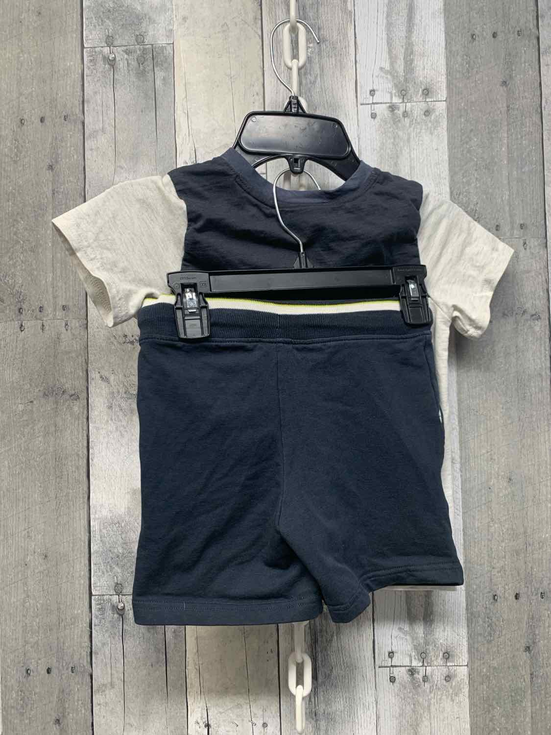 Size 4T Gray/Navy Tommy Bahama Shirt/Shorts