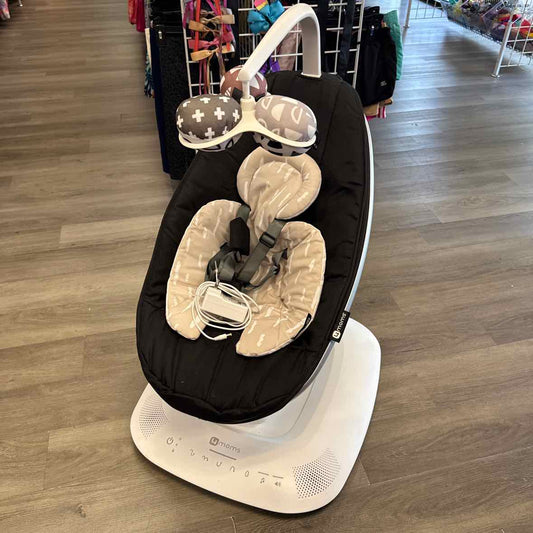 4Moms Black Swing w/ Pwr Plug