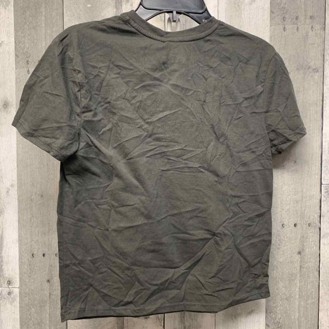 Size 6/7 Gray/Red Art Class T Shirt