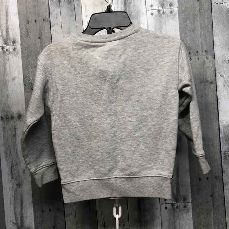Size 5 Gray Graphic Dr Seuss Sweat Shirt