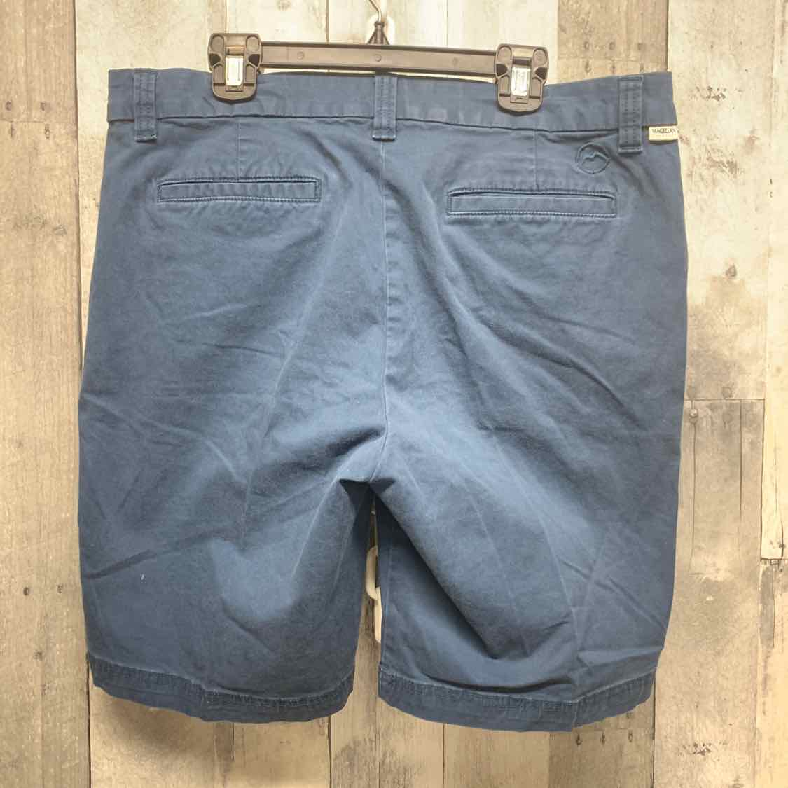 Size 10 Navy Magellan Outdoors Shorts