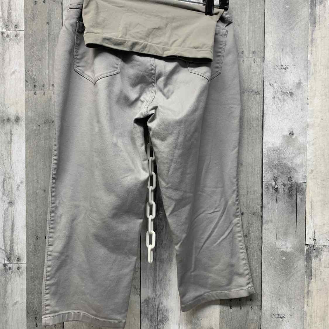 Size L Gray Motherhood Capris