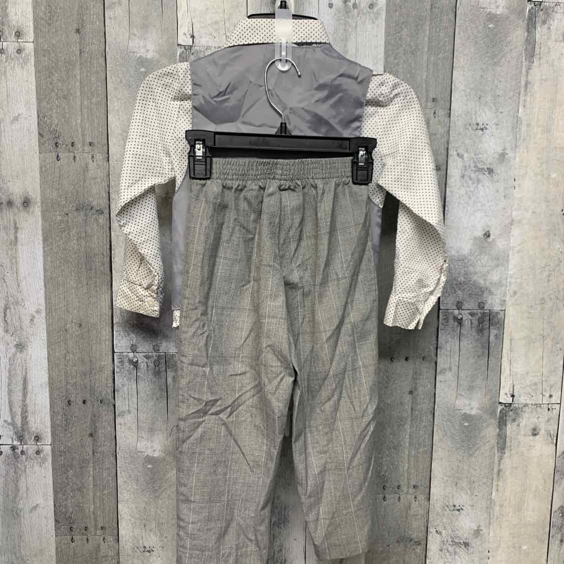 Size 4T White/Gray VanHeusen 2pc+ Suit