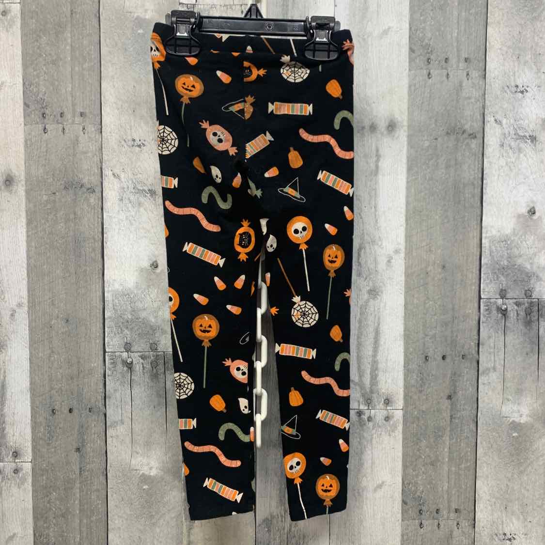 Size 5T Black Print Cat & Jack Leggings