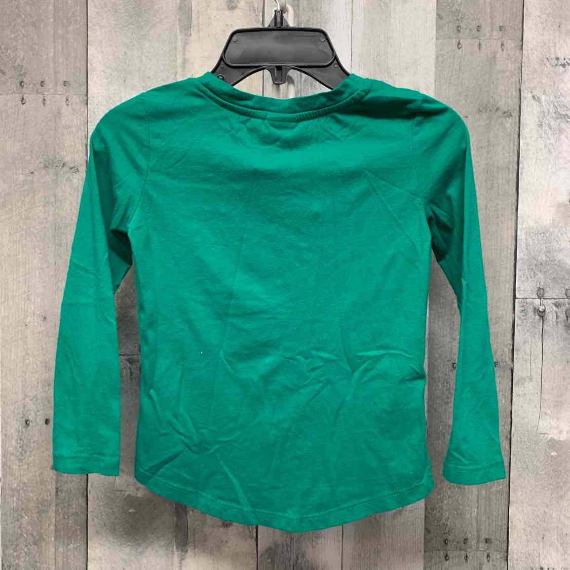 Size 6/6X Green Graphic Disney Long Sleeve Shirt