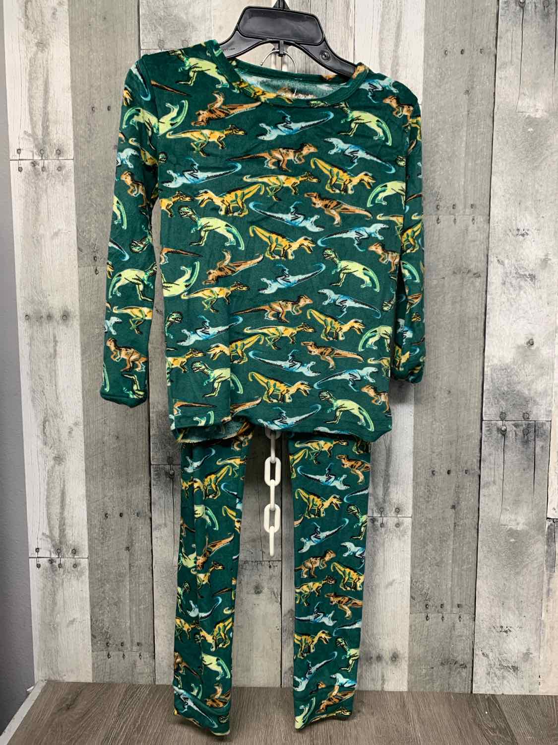 Size 8 Green Print Cat & Jack 2pc PJs