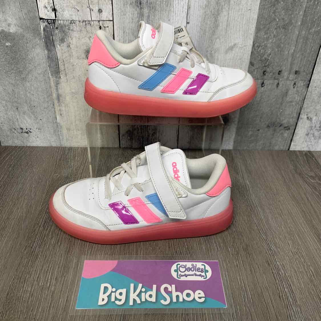 Size 2 White/Pink Sport Brand Sneakers