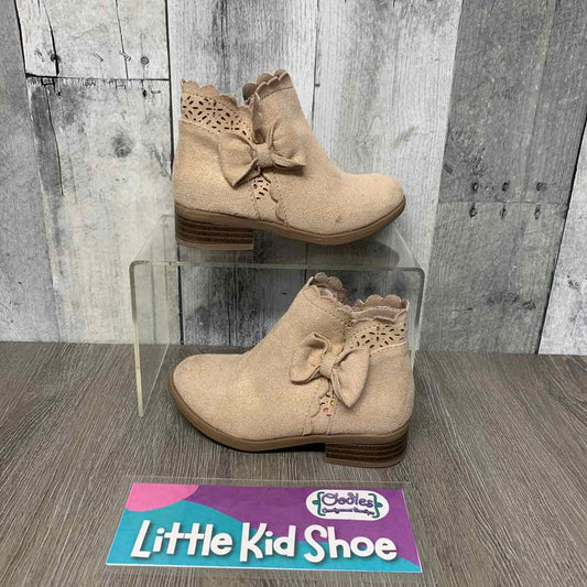 Size 8 Pink Jumping Beans Boots