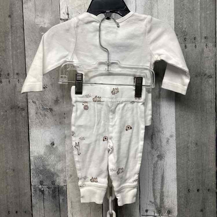 Size 3 Months White Print Carter's Shirt/Pants