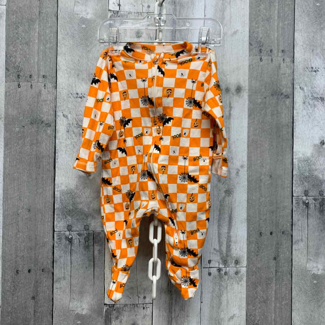 Size 0-3 Months Orange/White Old Navy Footy PJs