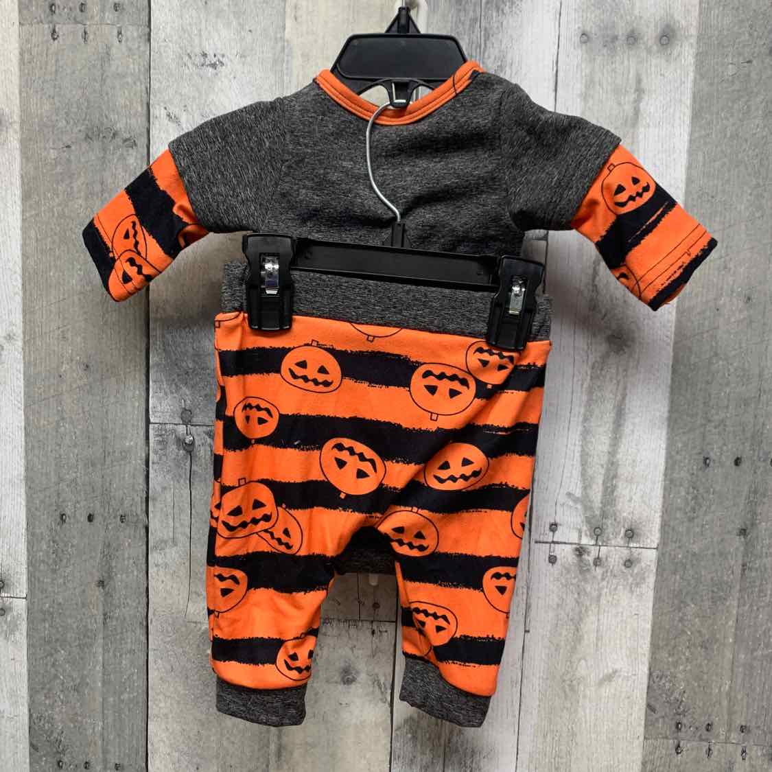Size 3 Months Gray/Orange Boutique Brand Shirt/Pants
