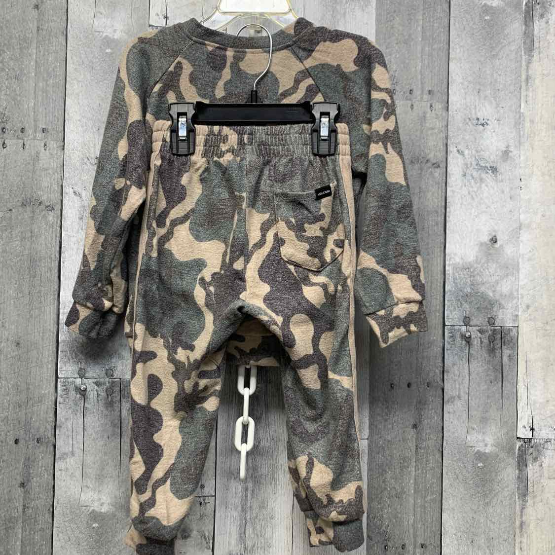 Size 3T Green/Brown Volcom Shirt/Pants