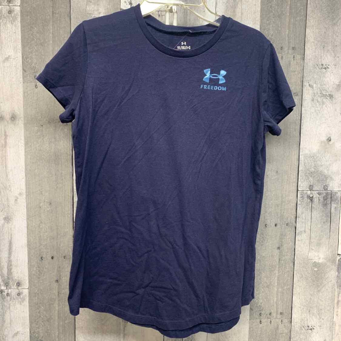 Size Large Navy Sport Brand T Shirt - OodlesCB