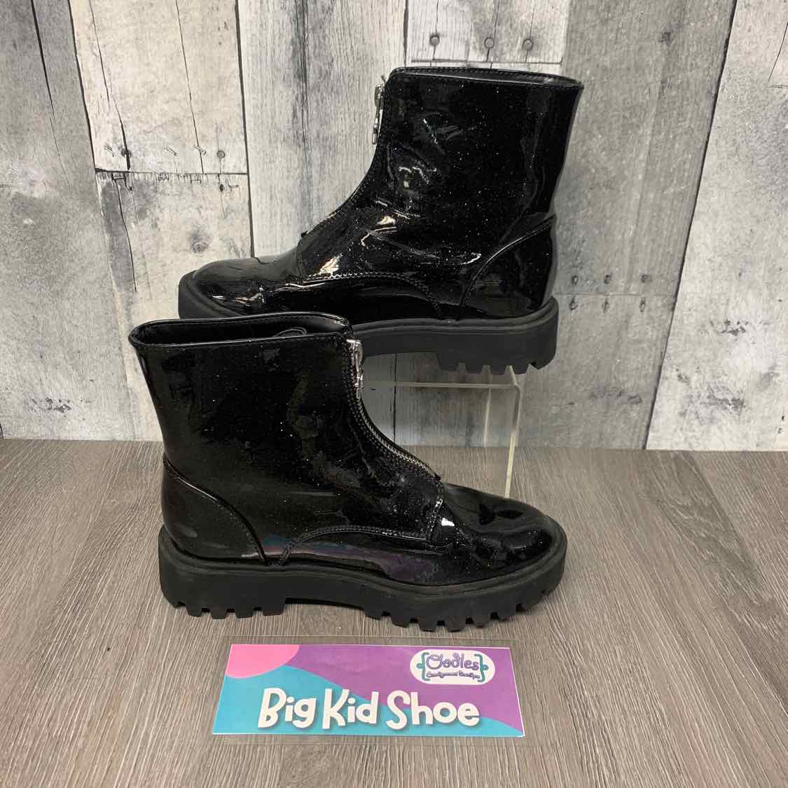 Size 3 Black Art Class Boots