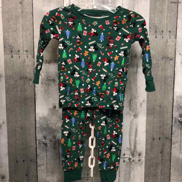Size 12-18 Months Green Print Old Navy 2pc PJs