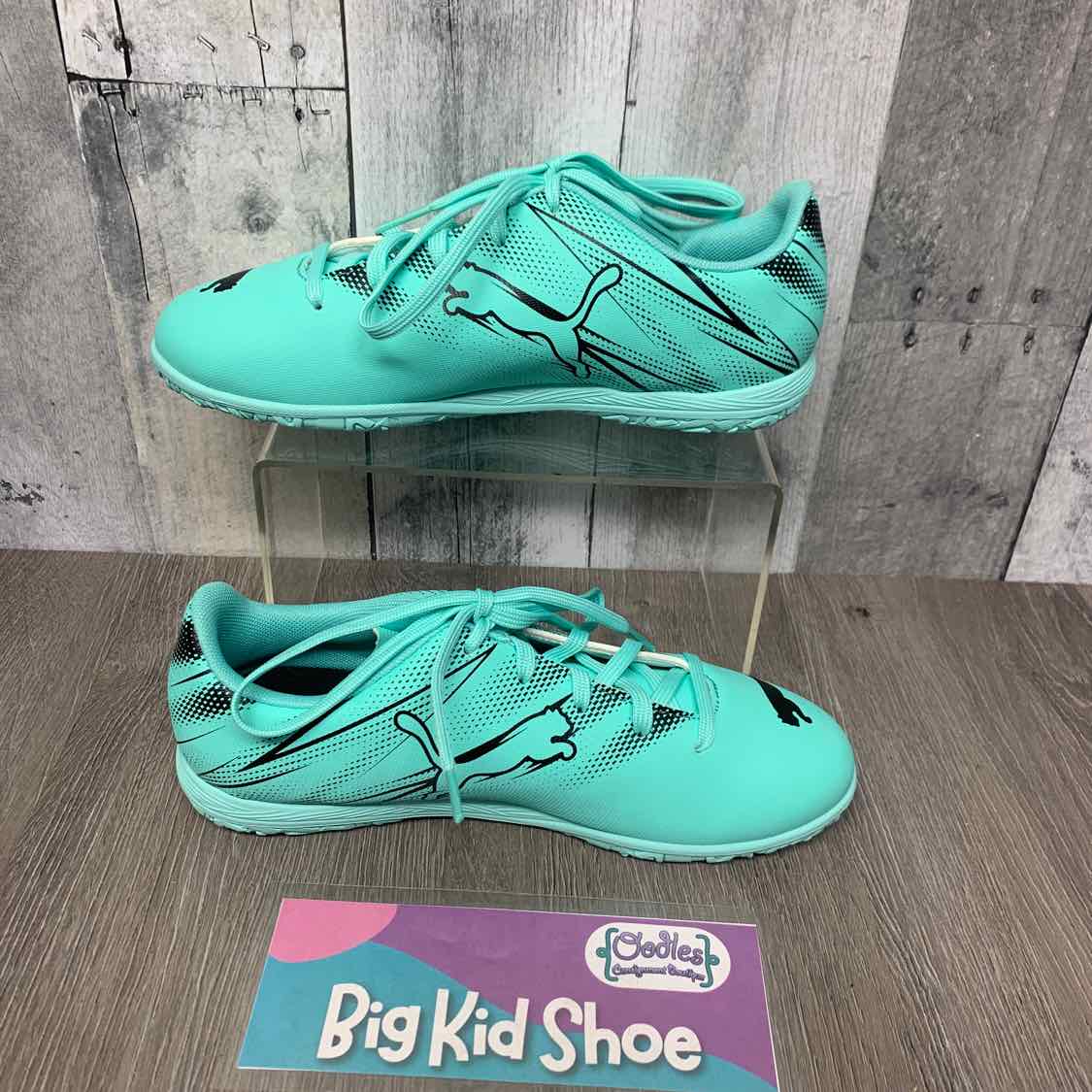 Size 4 Teal/Black Puma Sneakers