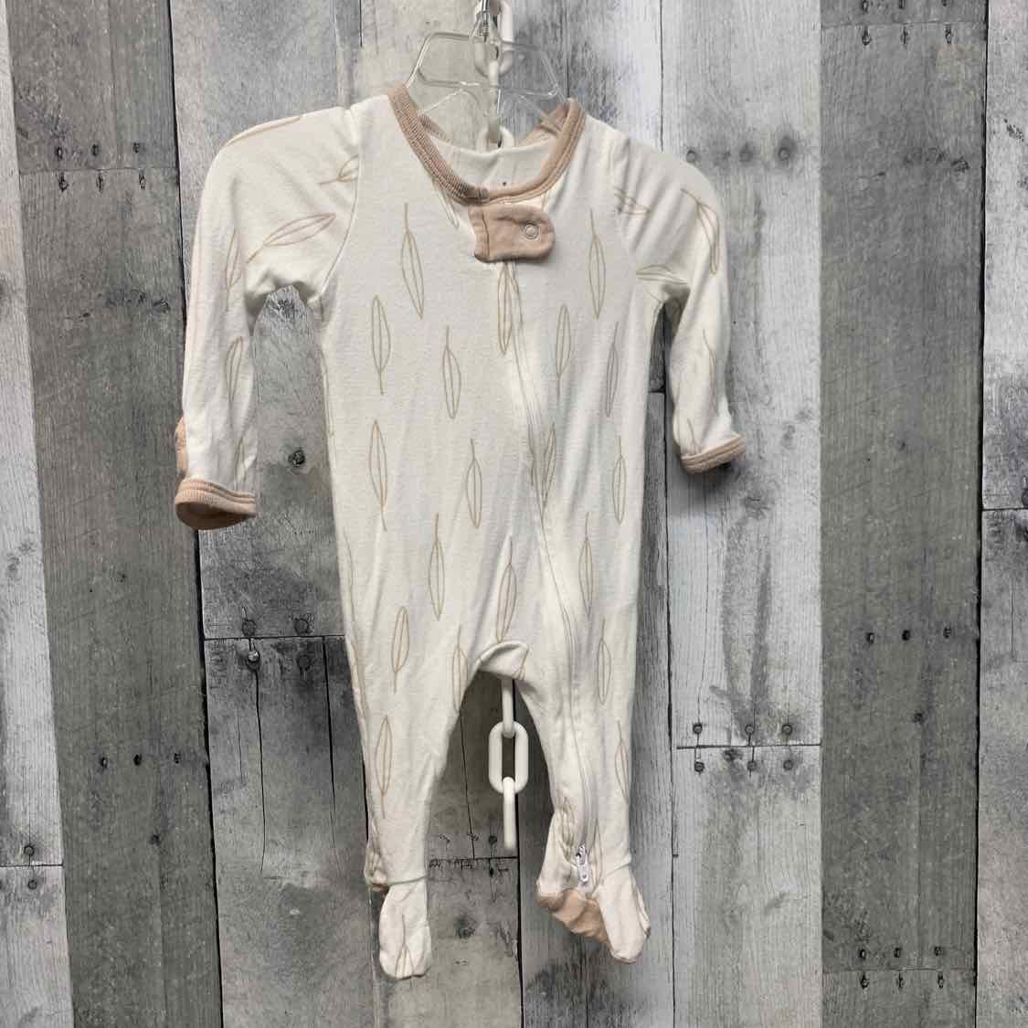 Size Newborn White/Tan Cloud Island Footy PJs