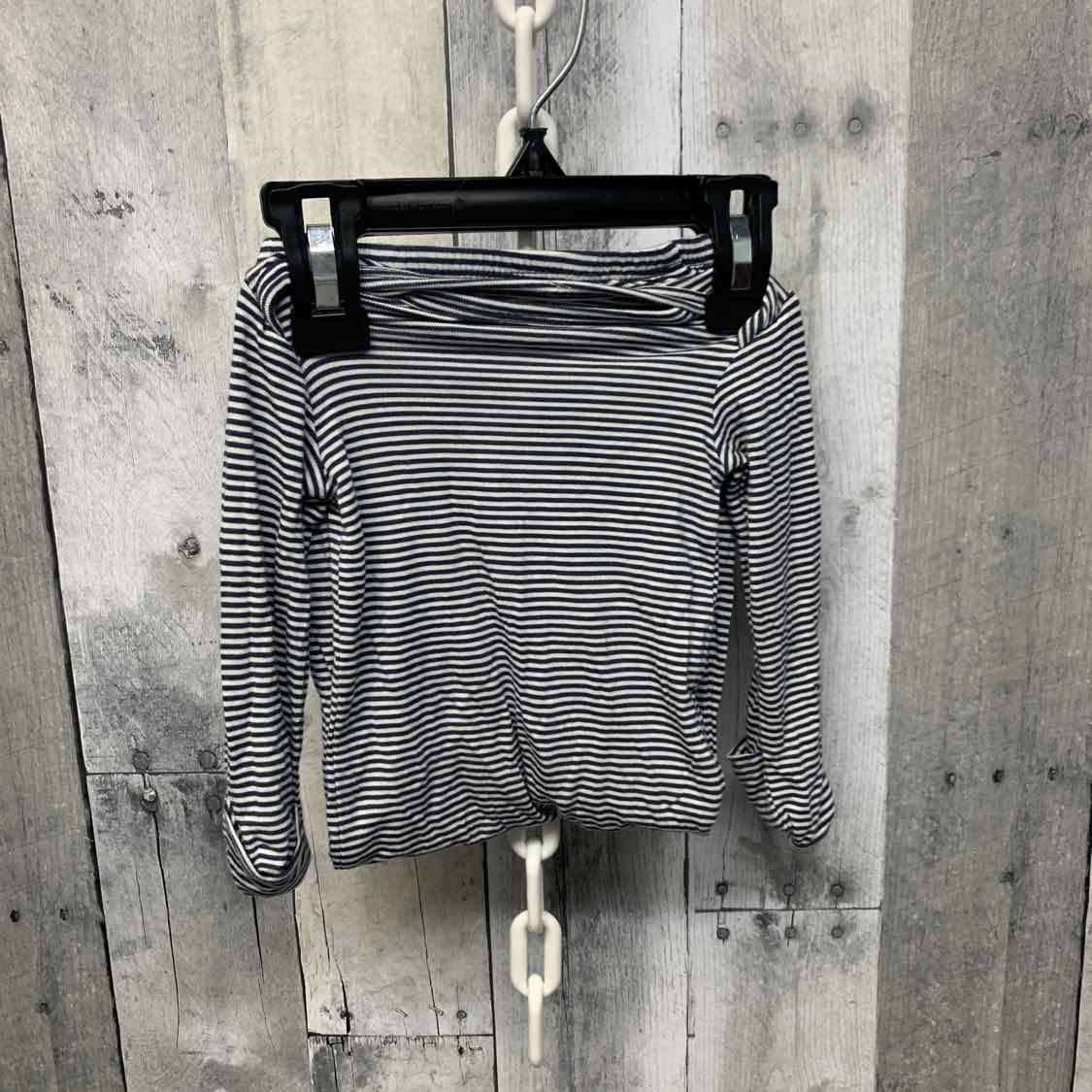 Size Newborn Gray Striped Carter's Layette