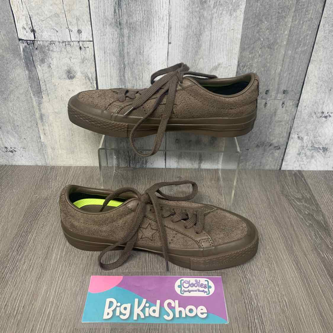 Size 4 Brown Converse Sneakers - OodlesCB
