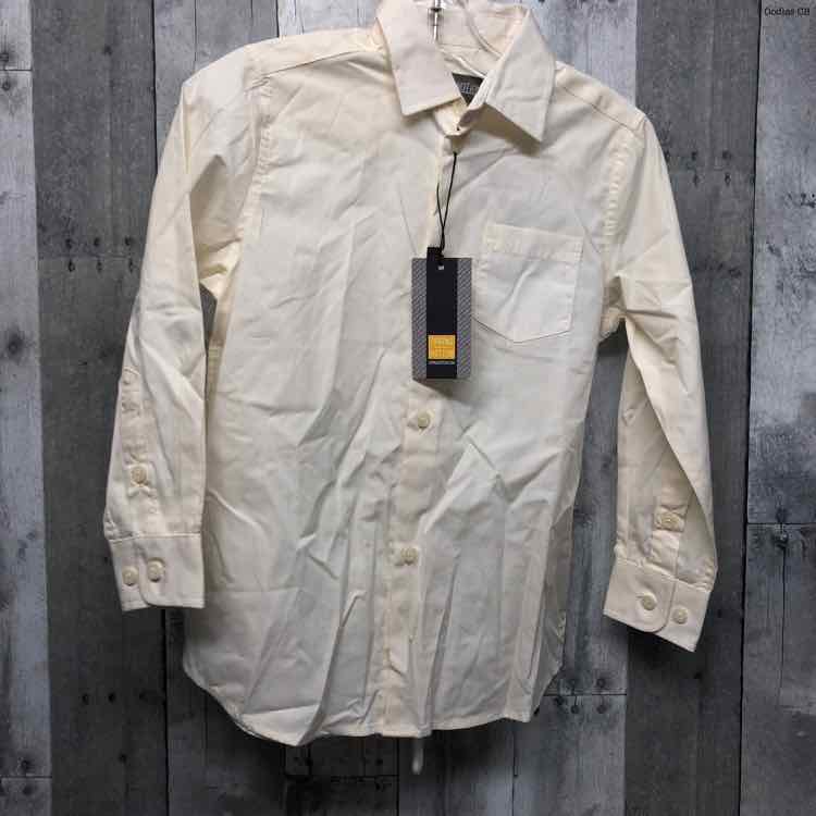 Size 6 Ivory B Brand LS Button Up