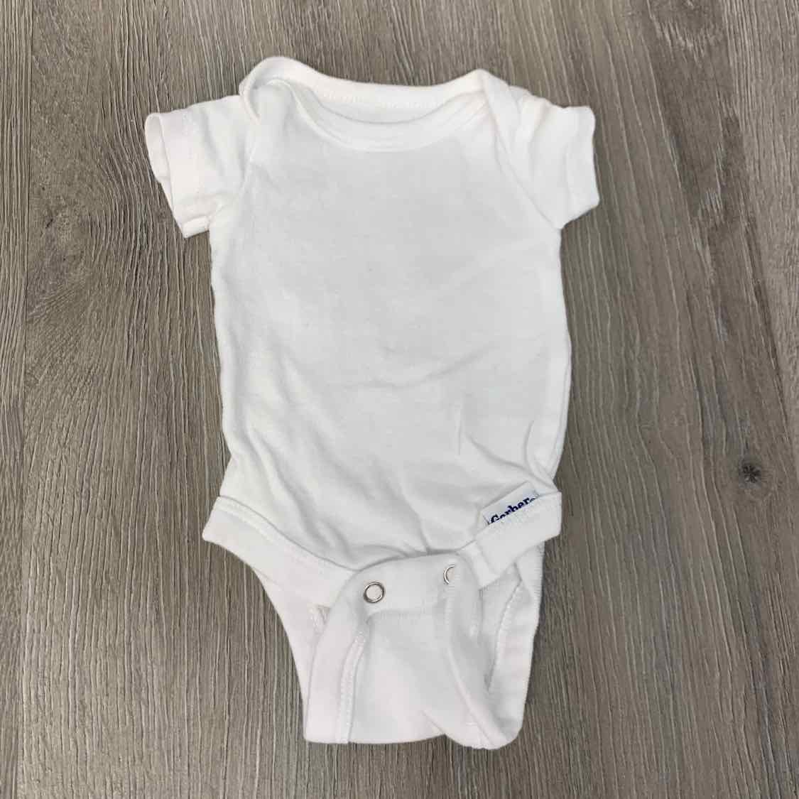 Size Preemie White Gerber Bodysuit