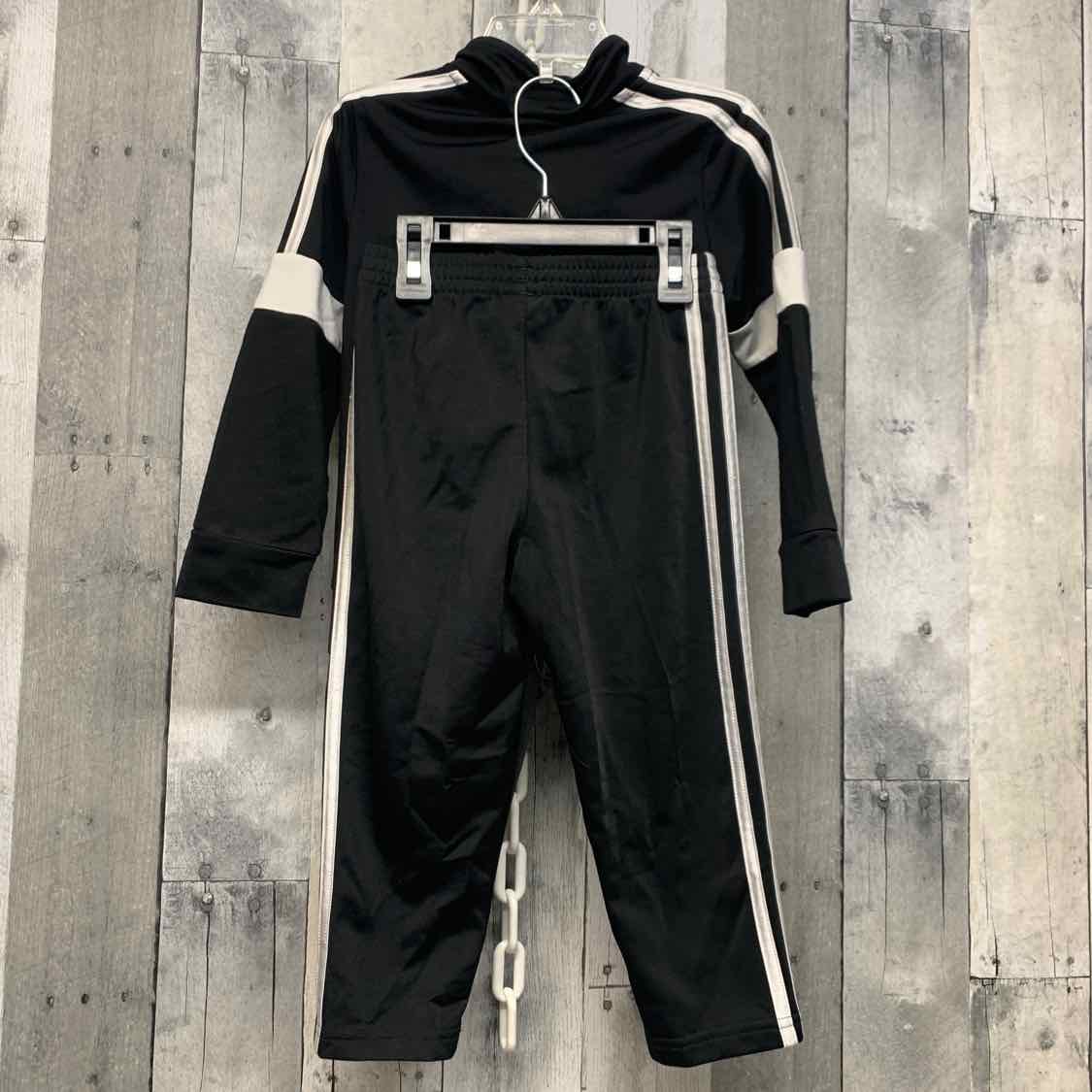Size 3T Black/White Sport Brand Jacket/Pants