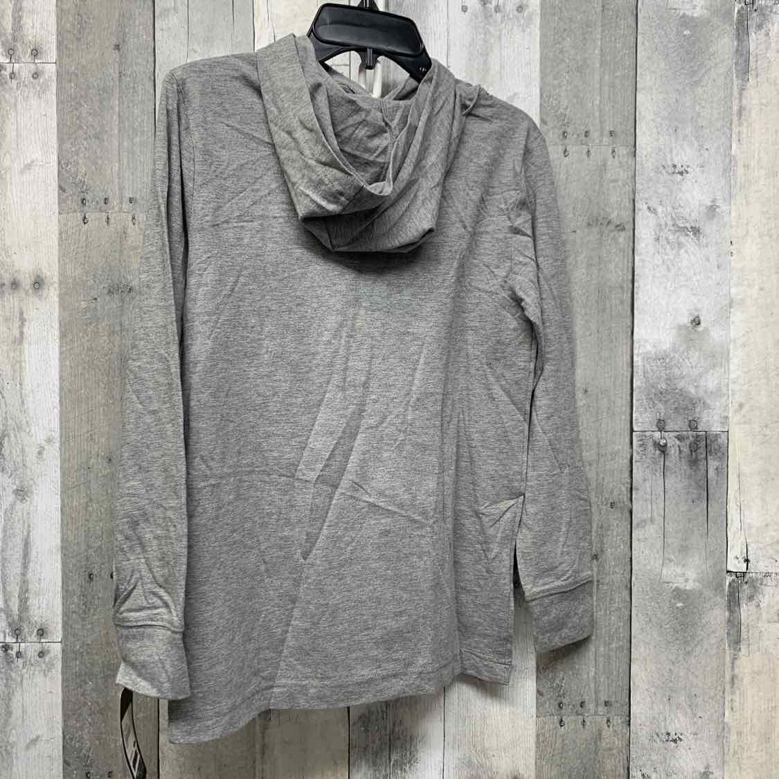 Size Medium Gray Graphic Sport Brand Long Sleeve Shirt