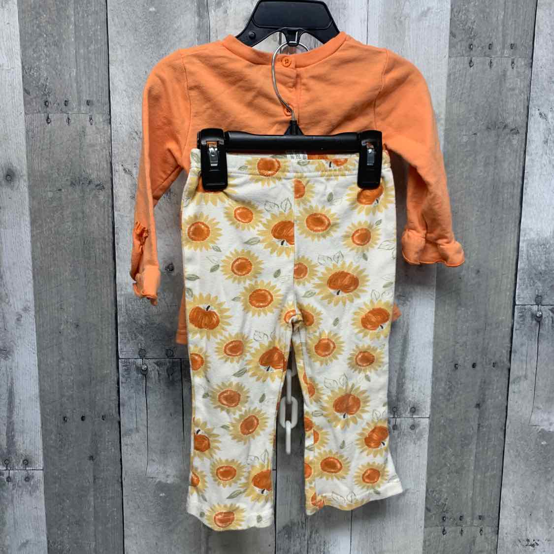 Size 18 Months Orange/White Chick Pea Shirt/Leggings