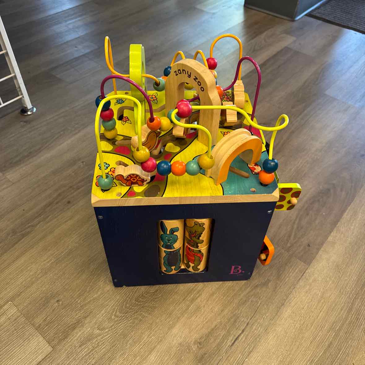 B You Green/Blue Activity Cube