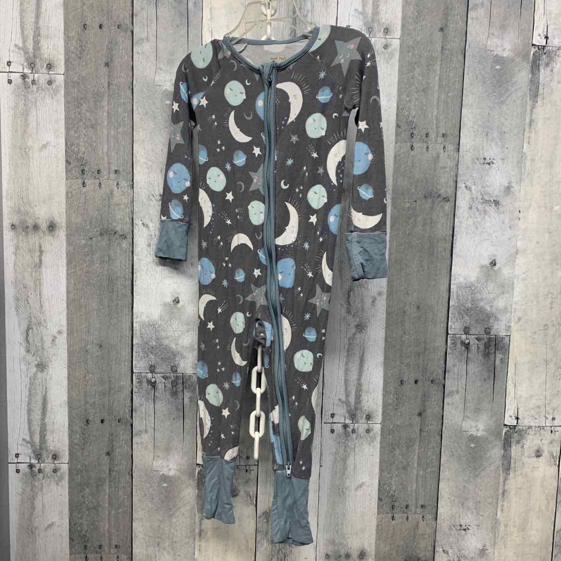 Size 12-18 Months Gray Print Little Sleepies Footy PJs