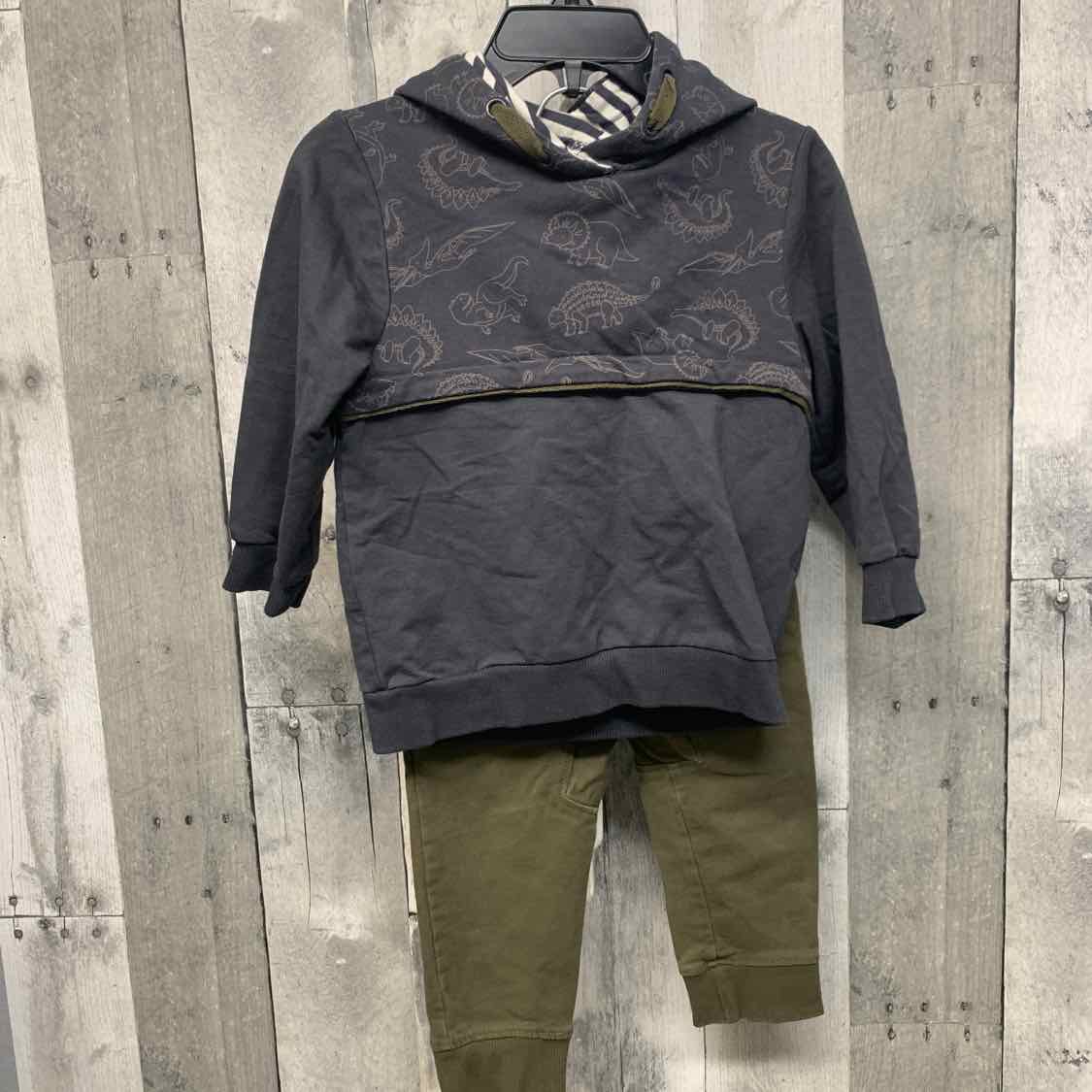 Size 18 Months Gray/Green B Brand Jacket/Pants