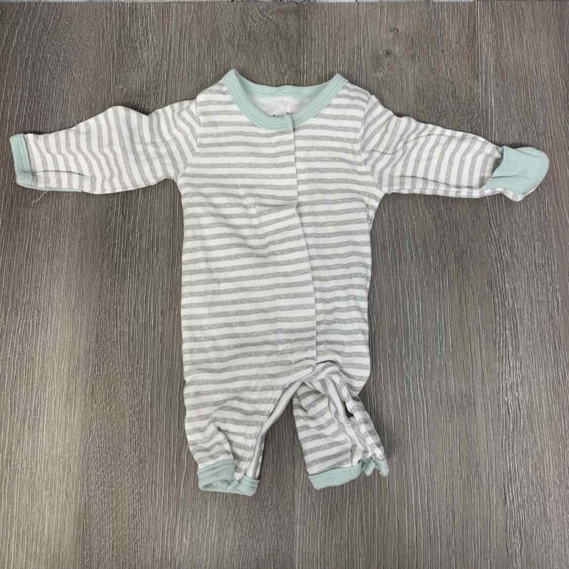 Size Preemie White/Gray Cloud Island Romper