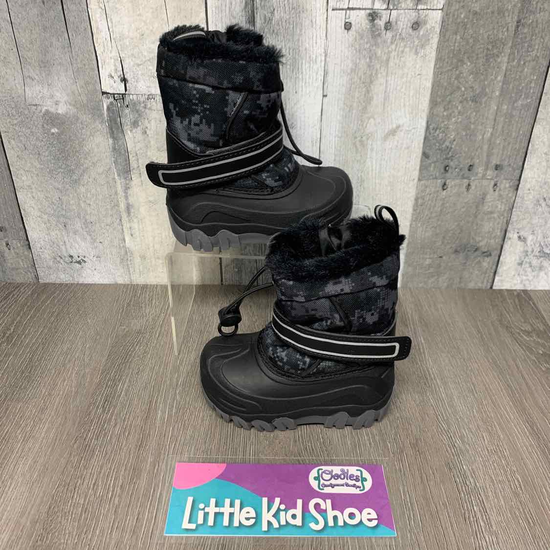 Size 5 Black B Brand Snow Boots
