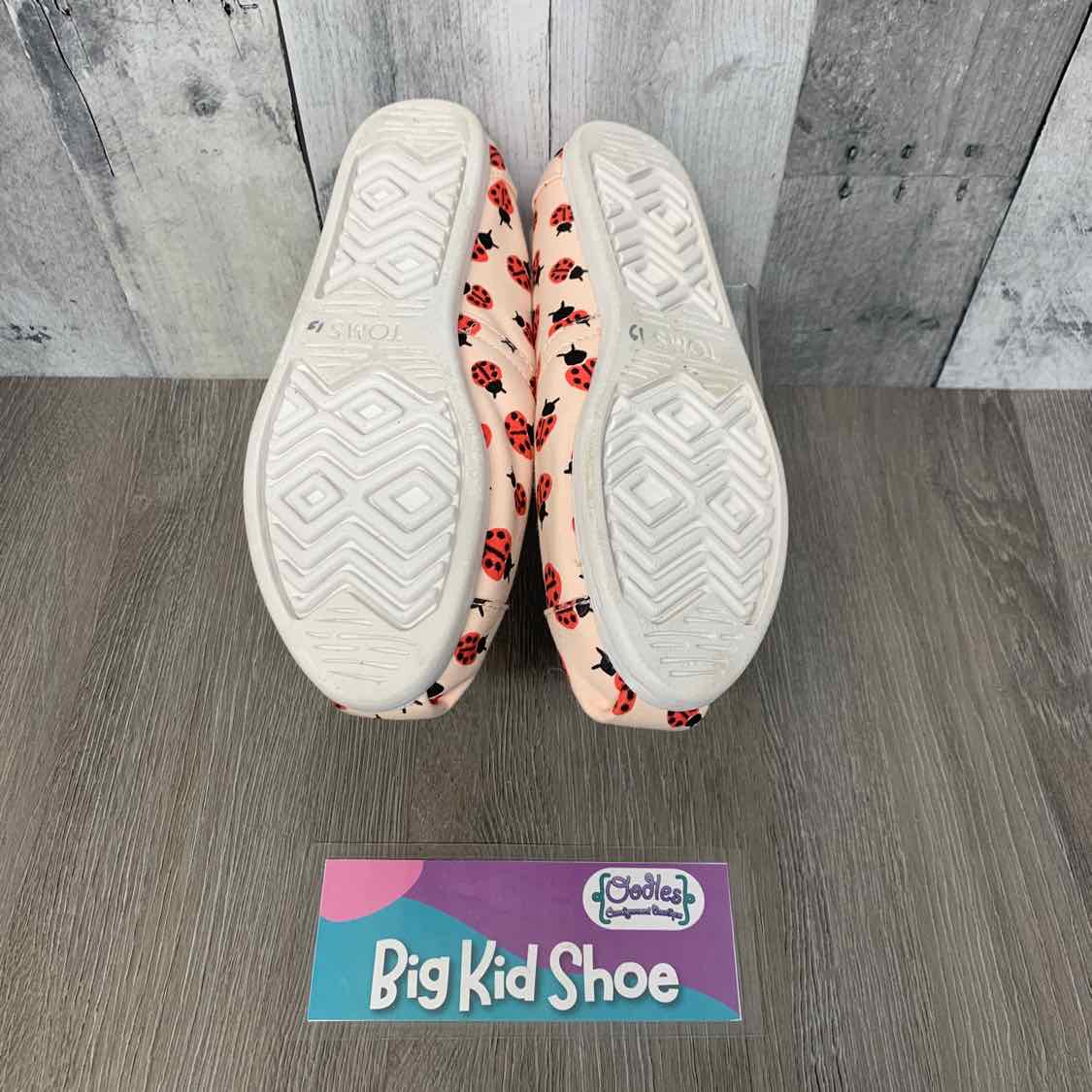Size 6.5 Pink/Red Toms Sneakers
