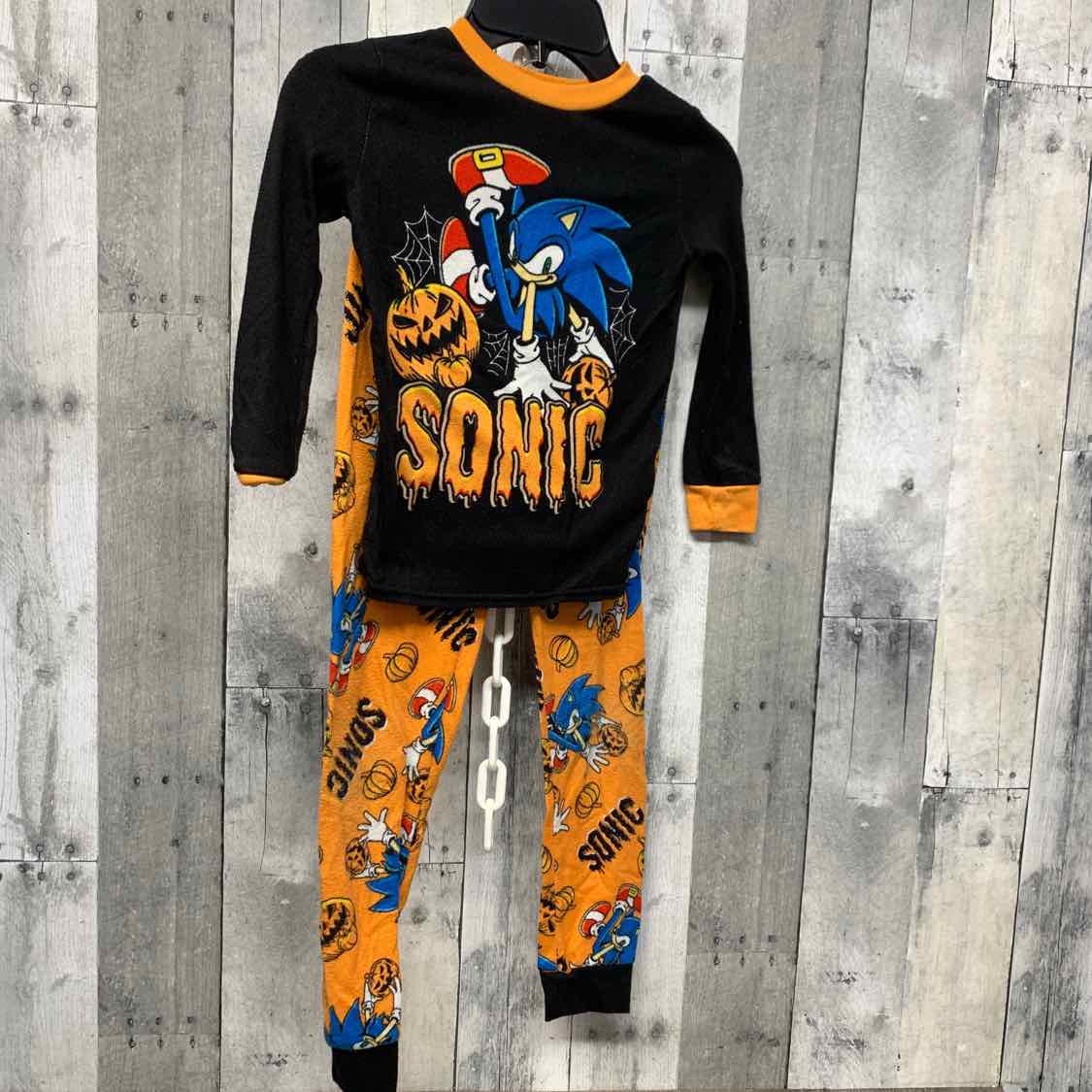 Size 6 Black/Orange B Brand 2pc PJs