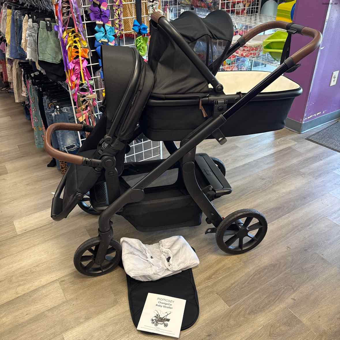 MomCozy Black Double Stroller - Tandem