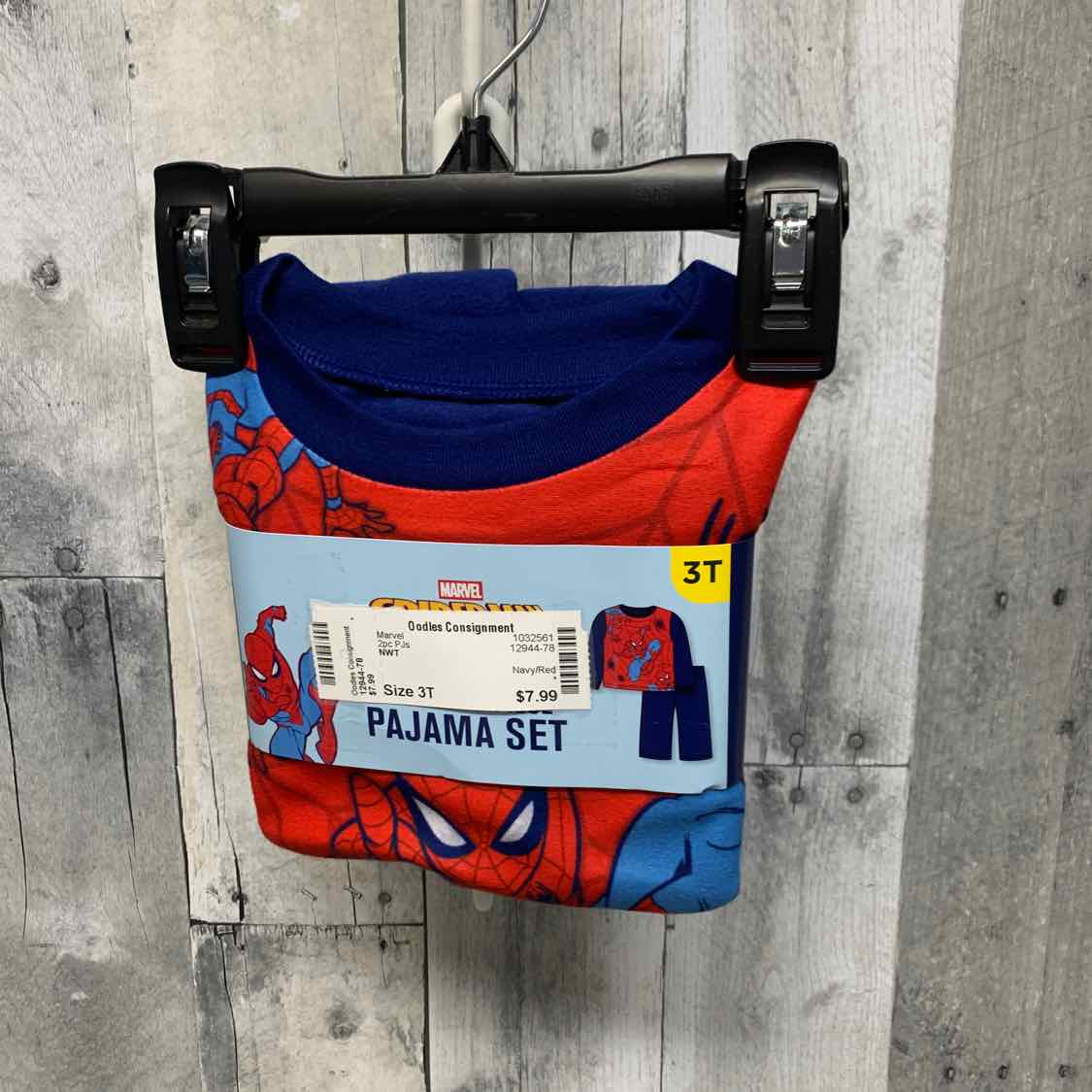 Size 3T Navy/Red Marvel 2pc PJs