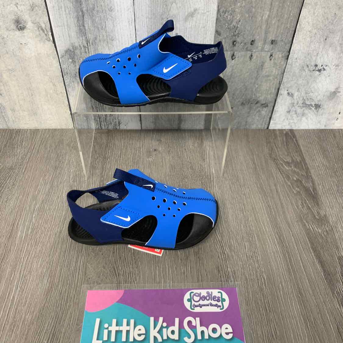 Size 9 Blue/Black Sport Brand Sandals