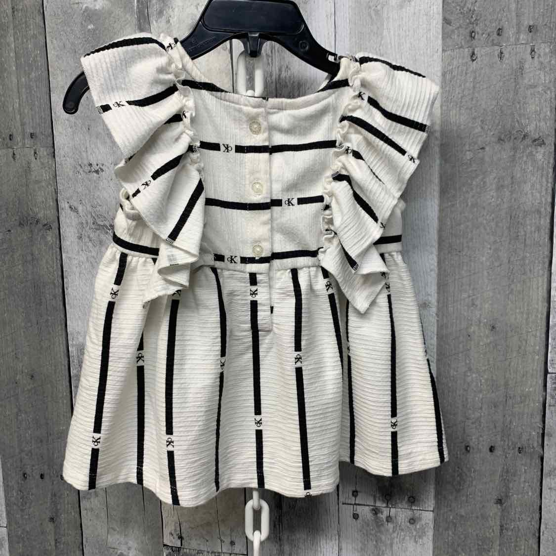 Size 3T White/Black Calvin Klein Short Sleeve Shirt