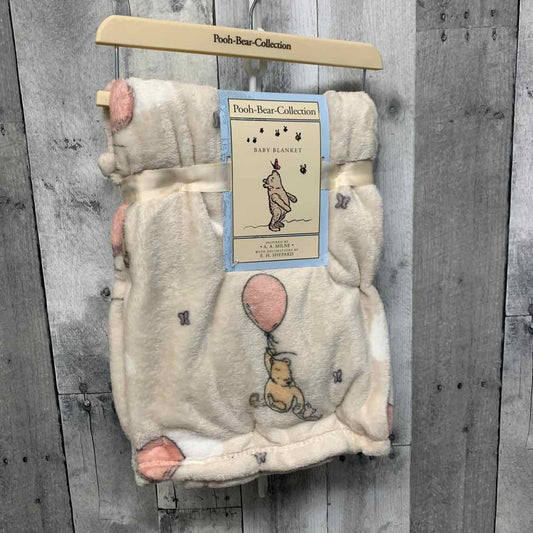 Disney Yellow Print Winnie The Pooh Blanket