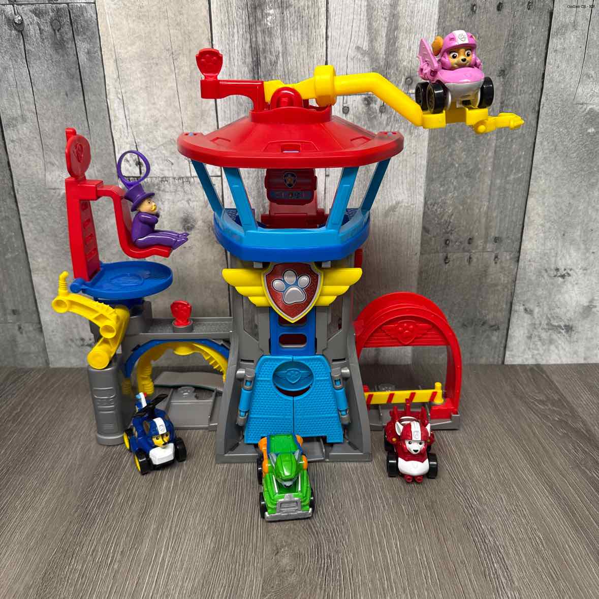 Paw Patrol Red/Blue Misc Playset