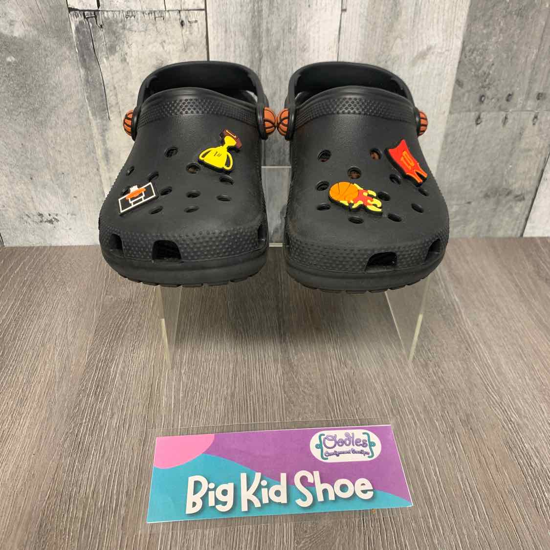 Size 2 Black Print Crocs Water Shoes