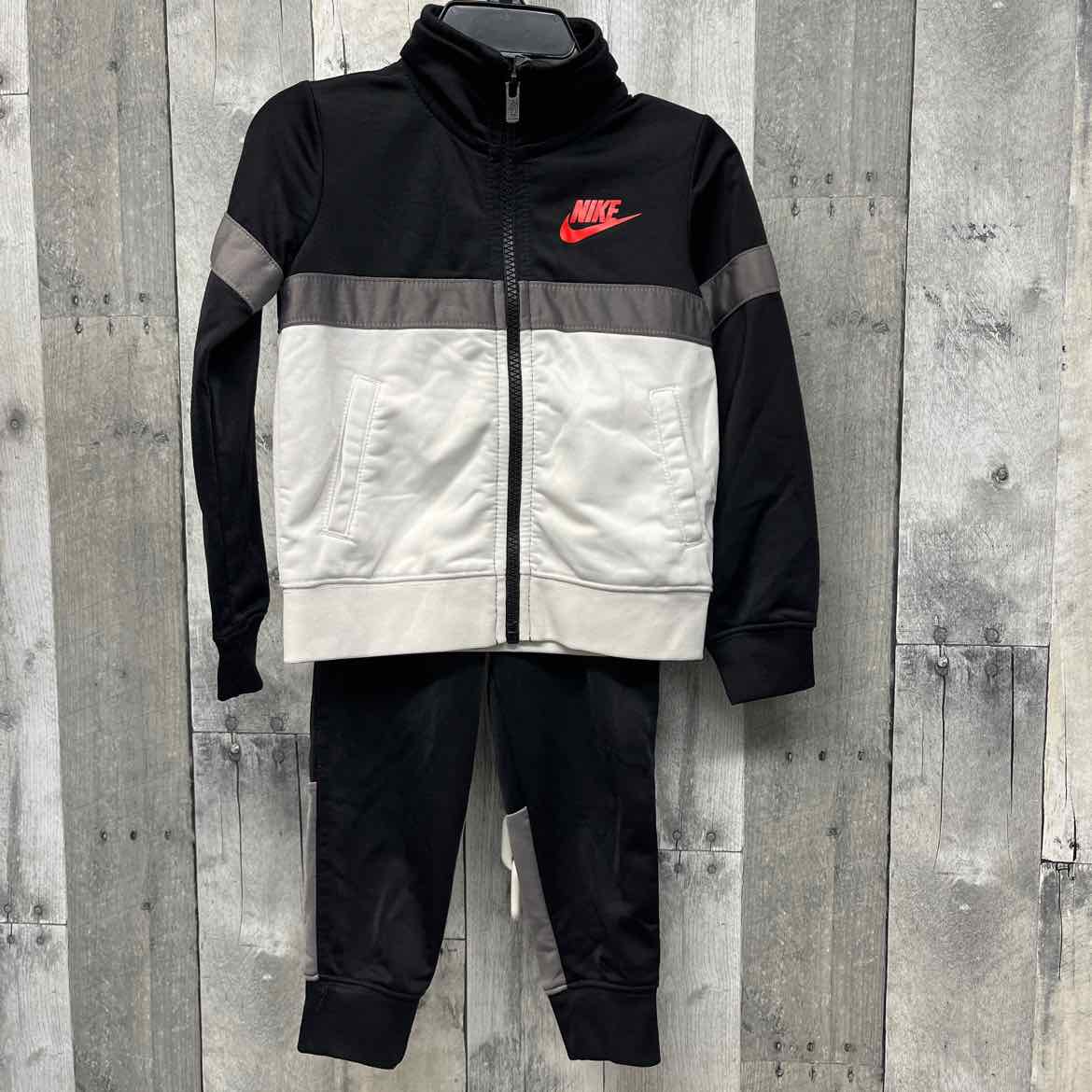 Size 2T Black/White Sport Brand Jacket/Pants