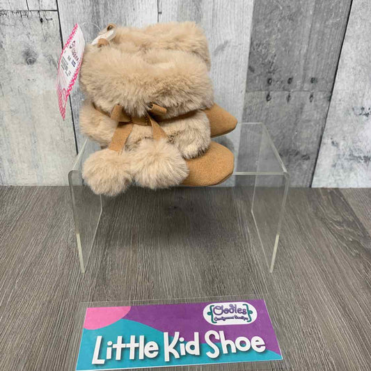 Size 2 Tan Stepping Stones Soft Sole Shoes