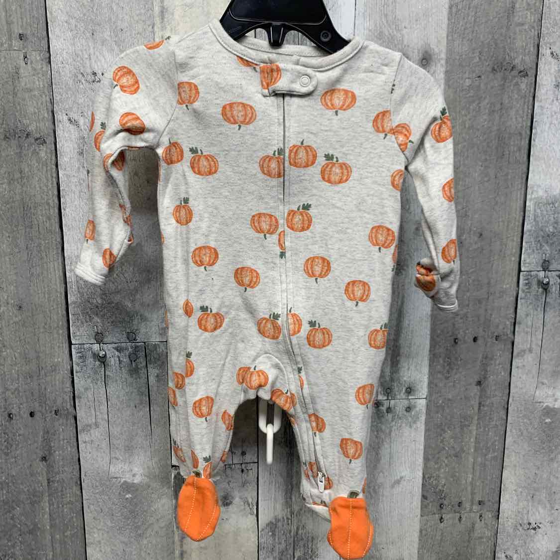 Size 3 Months Gray Graphic Just One You Footy PJs