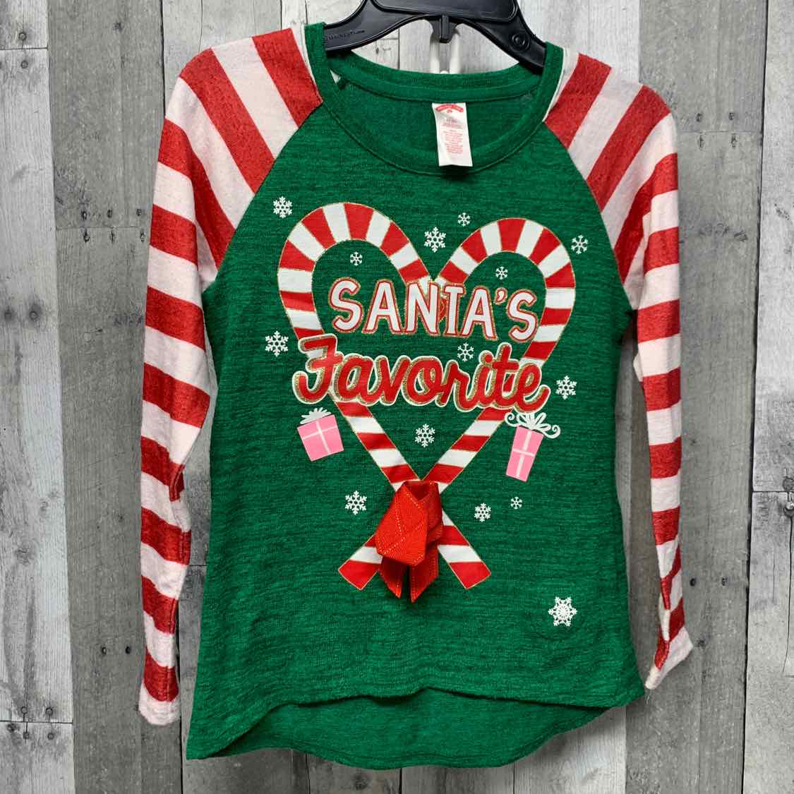 Size 7/8 Green/Red Holiday Brands Long Sleeve Shirt