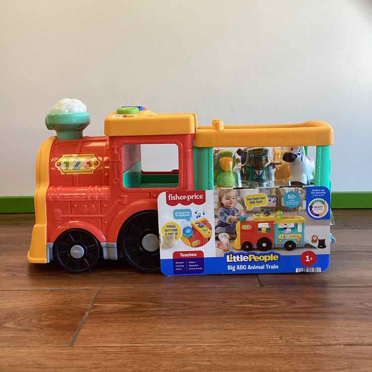 Fisher Price Orange Little People Set