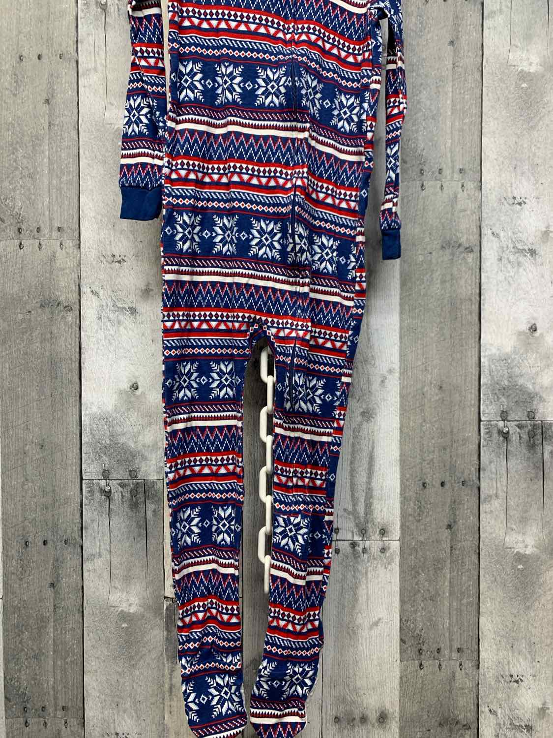 Size 4T Blue/Red Amazon Basics Footy PJs