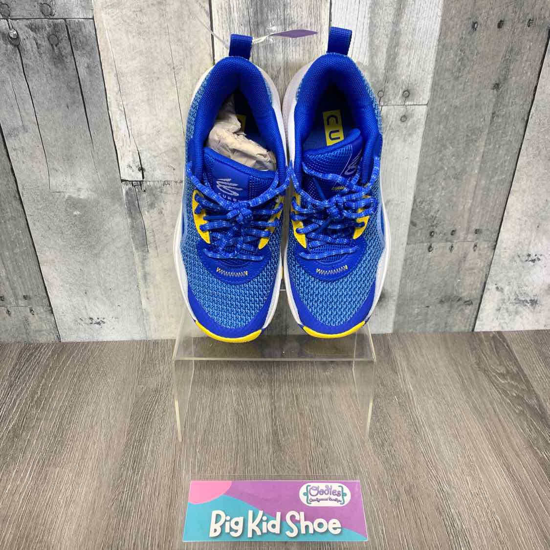 Size 4 Blue/Yellow Sport Brand Sneakers
